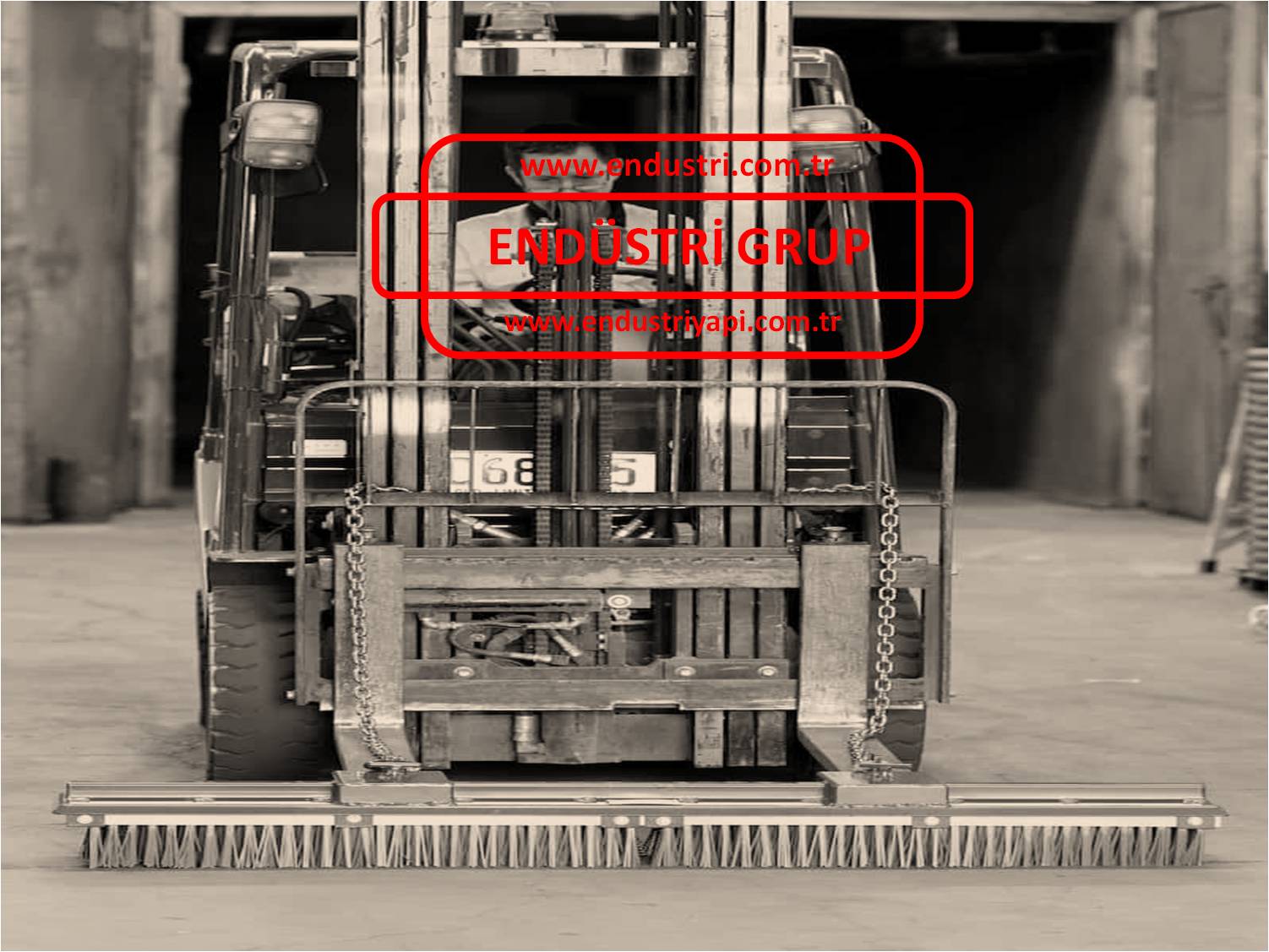 forklift-traktor-telehandler-transpalet-catali-supurge-atasmani-endustriyel-hidrolik-motorlu-doner-fabrika-yol-ahir-bahce-talas-hurda-cakil-tas-kaya-kum-cop-toz-supurme-fircasi (1) forklift-traktor-telehandler-transpalet-catali-supurge-atasmani-endustriyel-hidrolik-motorlu-doner-fabrika-yol-ahir-bahce-talas-hurda-cakil-tas-kaya-kum-cop-toz-supurme-fircasi